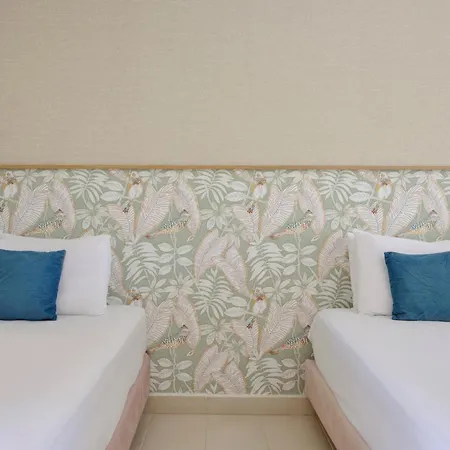 Atlantica Eleon Grand منتجع