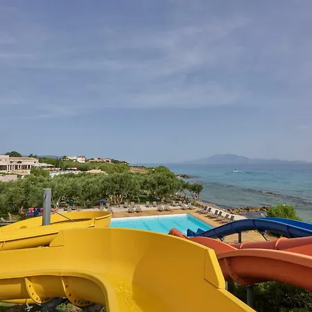 منتجع Atlantica Eleon Grand 5*